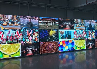 Écran d'affichage à LED RGB P1.667 haute luminosité 220V 60HZ pour la publicité