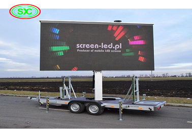 Affichage de panneaux LED extérieurs pour voitures avec résolution d'écran 192*64 points et configurations 1R1G1B
