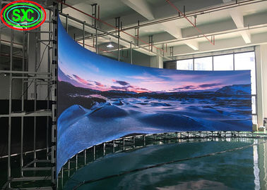 Emballage en aluminium sous pression Facile à installer Résolution du module SMD P4 Affichage LED à couleur complète HD intérieur