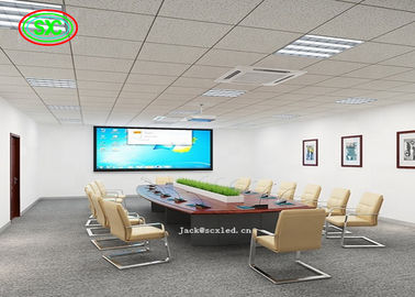 Affichage à LED à couleur complète à l'intérieur ultra léger Distance de vision optimale 6m-30m