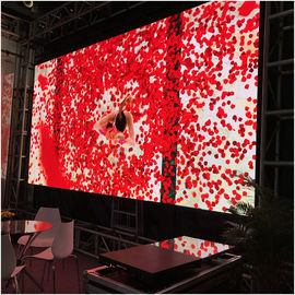 Affichage à LED à couleur complète à l'intérieur ultra léger Distance de vision optimale 6m-30m