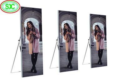 Écran d'affichage vidéo LED à couleur complète en intérieur 1000 cd/m2 P2.5 640x640mm