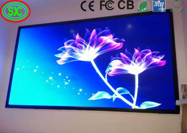 Vente à chaud étanche à l'eau à haute résistance à l'eau petit pixel 1,667mm GoB affichage LED pour studio