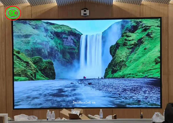 P2 P2.5 Affichage à haute résolution de location LED Video Wall Salle de réunion intérieure Affichage LED à couleur intérieure
