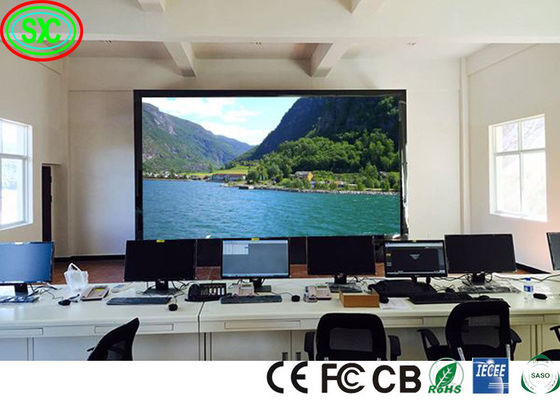 Résistant à l'eau et à l'encrassement P3.91 1R1G1B Affichage LED à couleur complète intérieur Affichage LED à couleur complète intérieur
