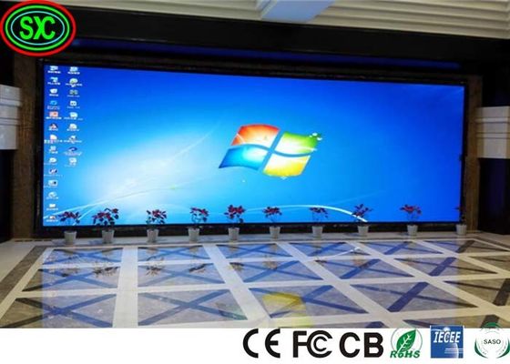 Écran d'affichage LED fixe à l'intérieur