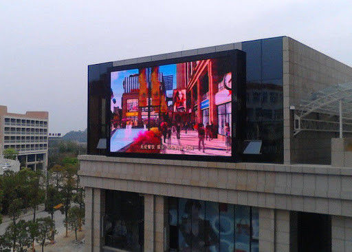 Bon prix La publicité LED interviewe l'armoire polychrome extérieure de fer de la publicité d'écran d'affichage vidéo de P8 smd3535 LED 1024x1024mm en ligne