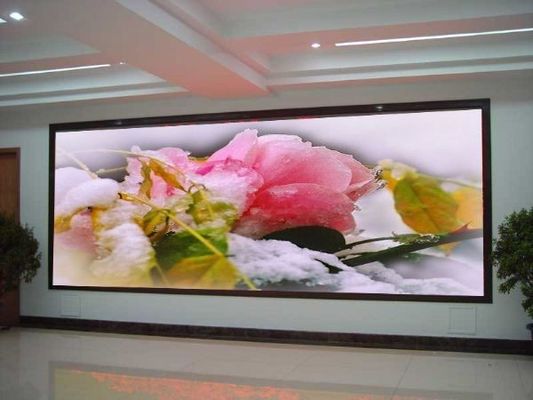 La location polychrome d'intérieur de bannière d'affichage d'écran de la petite brosse P2.5 LED de lancement haute a mené les affichages de commercialisation