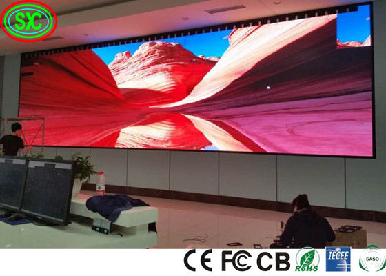 Bon prix La haute polychrome d'intérieur la vitesse de régénération au-dessus de 3840hz SMD P2 P3 P4 P5 a mené des panneaux d'écran du mur LED d'affichage en ligne