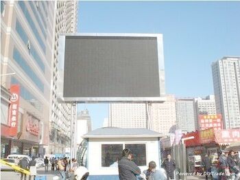 Taux de rafraîchissement élevé SMD3535 Affichage publicitaire en plein air en couleur P6