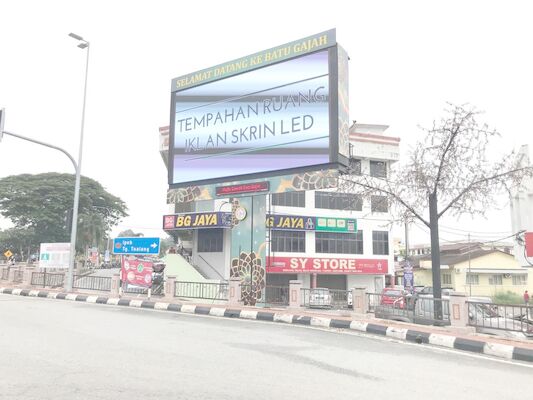 Panneaux d'affichage LED à couleur pleine avec colonne