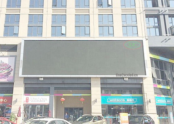 Chine Hd Outdoor P8 SMD Affichage publicitaire LED en couleur complète pour le centre commercial Square