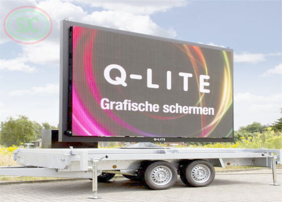 Personnalisation d'un panneau de signalisation de remorque à LED mobile extérieur à LED anti-collision pour la publicité commerciale