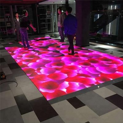 Disco en couleur, tapis de soirée éclairant la piste de danse, panneaux LED P4.81 pour les mariages