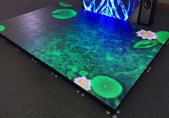 Couleur complète P4.81 Événement de soirée en salle de disco Portable Panel Entertainment Panneaux de piste de danse LED