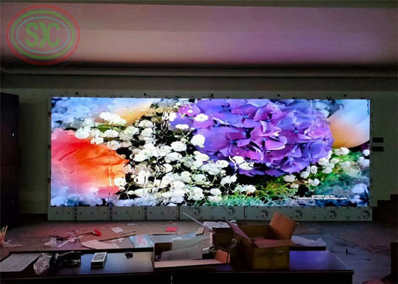 Faible consommation de LED dans les murs intérieurs P3, P3.91, P4.81 Écran LED pour les réunions académiques
