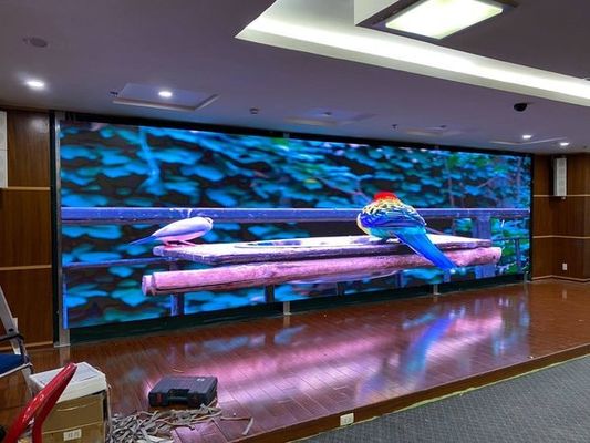 P2 Moniteur à LED en aluminium en plongée en pleine couleur intérieur