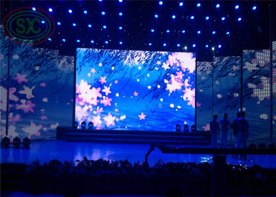 Maintenance extérieure intérieure à l'avant de l'écran LED à couleur entière location d'écran LED P2 mur LED