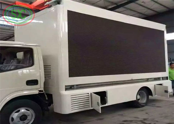 Le panneau d'affichage mobile mobile de Digital d'affichage à LED De camion d'OIN de FCC de la CE ROHS troque la remorque numérique mobile menée de signe de publicité