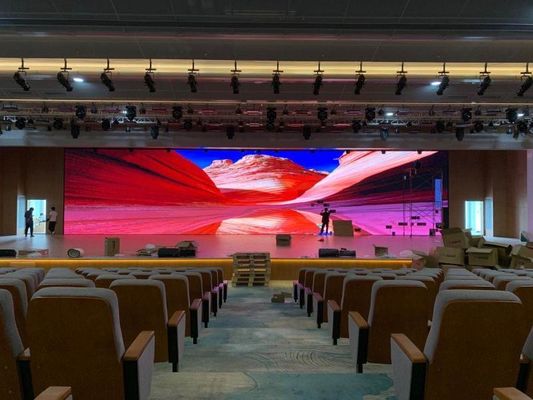 Image d'écran LED à l'intérieur à couleur complète pour affichage vidéo HD