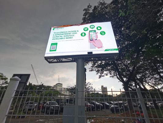 Bon prix Le toit de construction a monté l'écran visuel extérieur de médias d'affichage à LED du panneau P6 LED d'affichage à LED de P6 960x960mm en ligne
