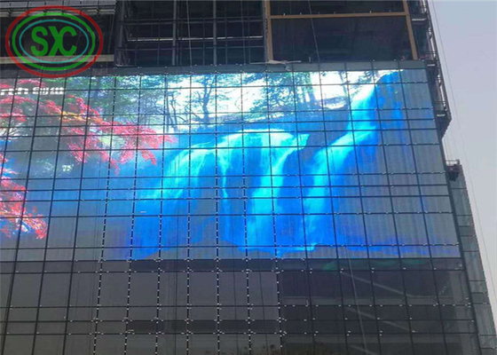 Écran d'affichage LED transparent à couleur pleine P3.9-7.8 intérieur