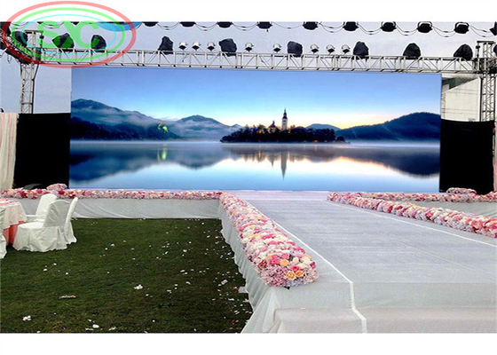 Display vidéo LED SMD1921 62500 points/M2 Écran LED couleur pleine couleur 1/16S Mode de conduite
