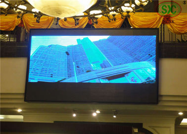 Location d'écran courbé/écran LED fixe à couleur entière à l'intérieur avec petit écart 640mm*640mm P2.5 ultra-clair