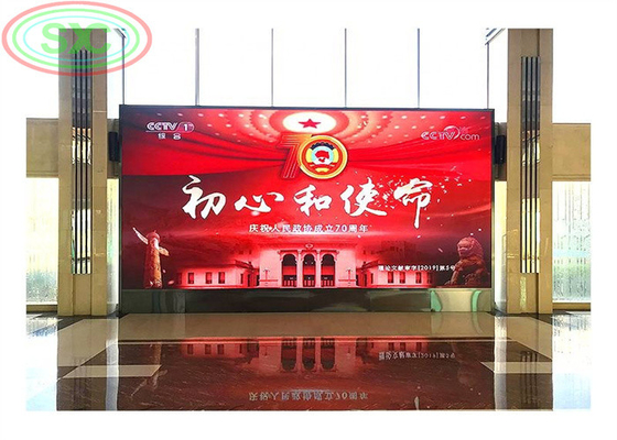 Écran à LED en treillis couleur intégrale intérieur P4 location d'écran mural LED LED pour les mariages