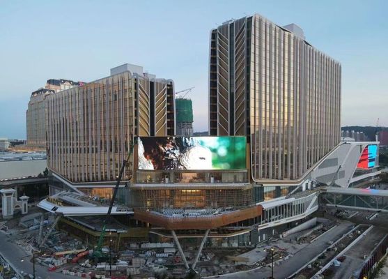 Affichage LED plein couleur extérieur P5 Écran vidéo LED pour publicité routière à haute luminosité et grand angle de vision