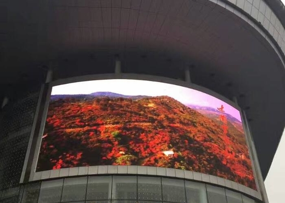 La haute le visuel à grand écran extérieur du processeur visuel LED de mur de la vitesse de régénération 3840Hz P10 LED a fixé l'installation LED RVB Displa