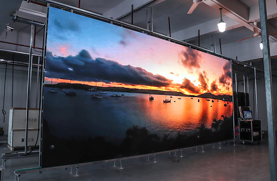 Écran d'affichage LED couleur pleine Indoor Solutions P4, panneau mural vidéo LED
