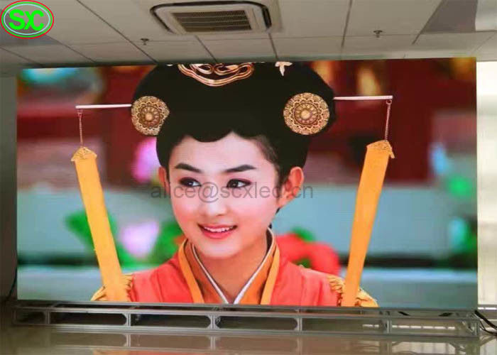 Affichage à LED polychrome d'intérieur à haute densité de P4 Avec le délai du fonctionnement 100000hours