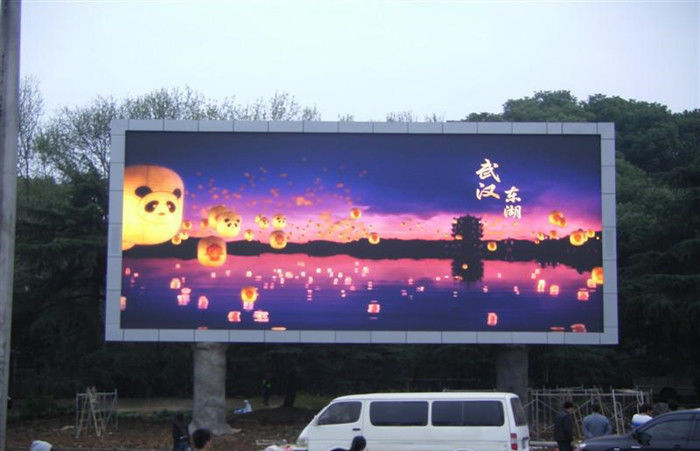 P8 Écran publicitaire LED extérieur à économie d'énergie fixe Panneau d'affichage LED à couleur complète