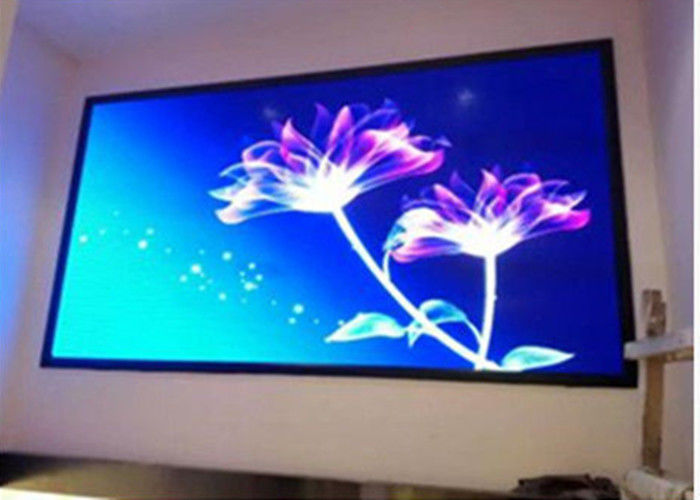 111111 points/m2 Full Color HD Intérieur P3 LED Vidéo Écran murale pour le théâtre de l'église