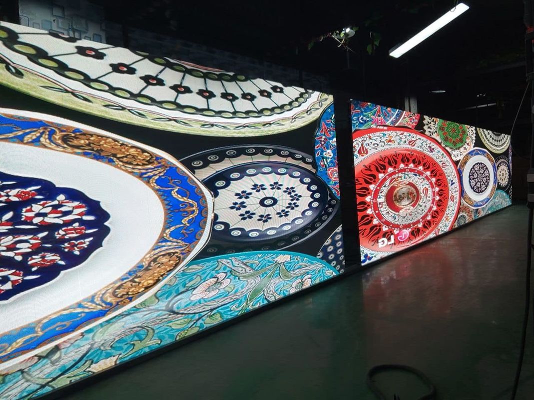 Panneau d'affichage LED de location haute définition 5000 luminosité affichage flexible affichage commercial