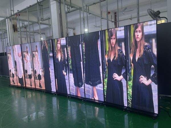 P2.5 Intérieur/extérieur en pleine couleur 320*160mm Publicité Écran de location LED SMD1515 Super Clear Angle de vision