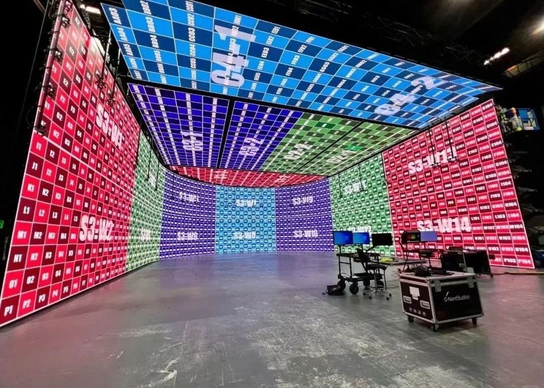 Écran en aluminium moulé sous tension à LED en couleur extérieure