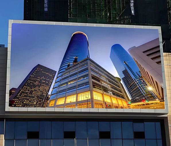 p8 Écrans publicitaires à LED à l'extérieur imperméables à l'eau en pleine couleur SMD3535