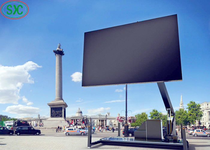 Full Color Outdoor SMD3535 LED Billboard 320 mm X160 mm Taille du module 40000 points / mètre carré