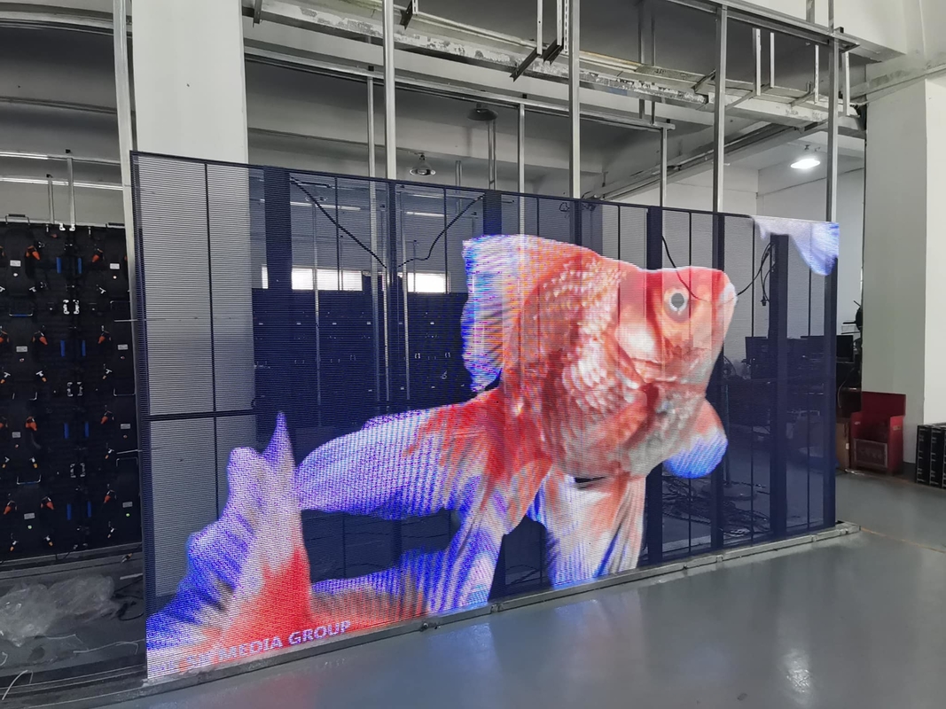 Écran à LED transparent et transparent pour les murs vidéo P3.91