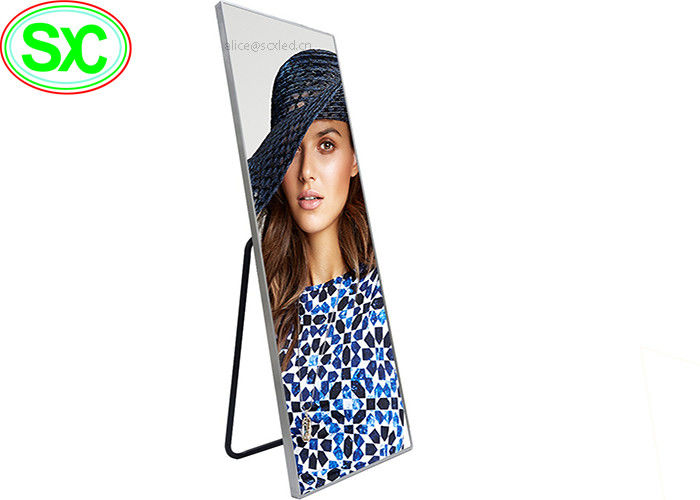 Affichage à LED Polychrome d'intérieur portatif, affichage de médias mené par P3 d'affiche de Digital LED