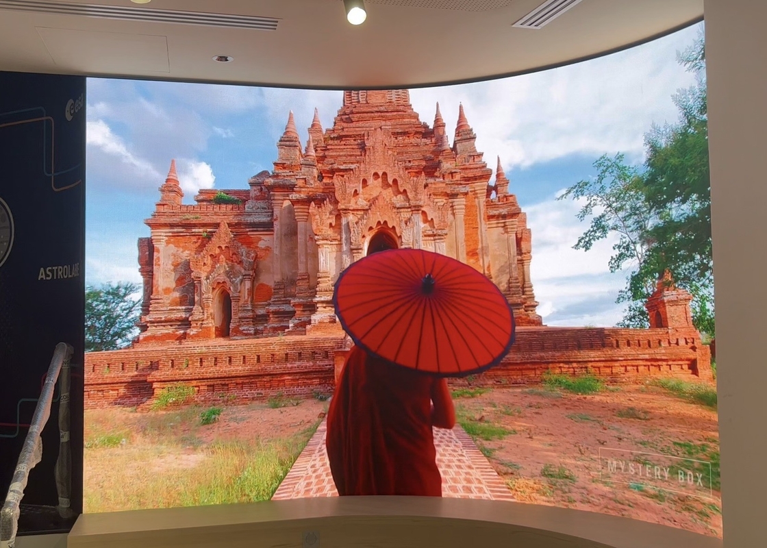 Écran de location Ultra HD Écran LED P2.5 à petite hauteur avec boîtier en aluminium 480x480mm