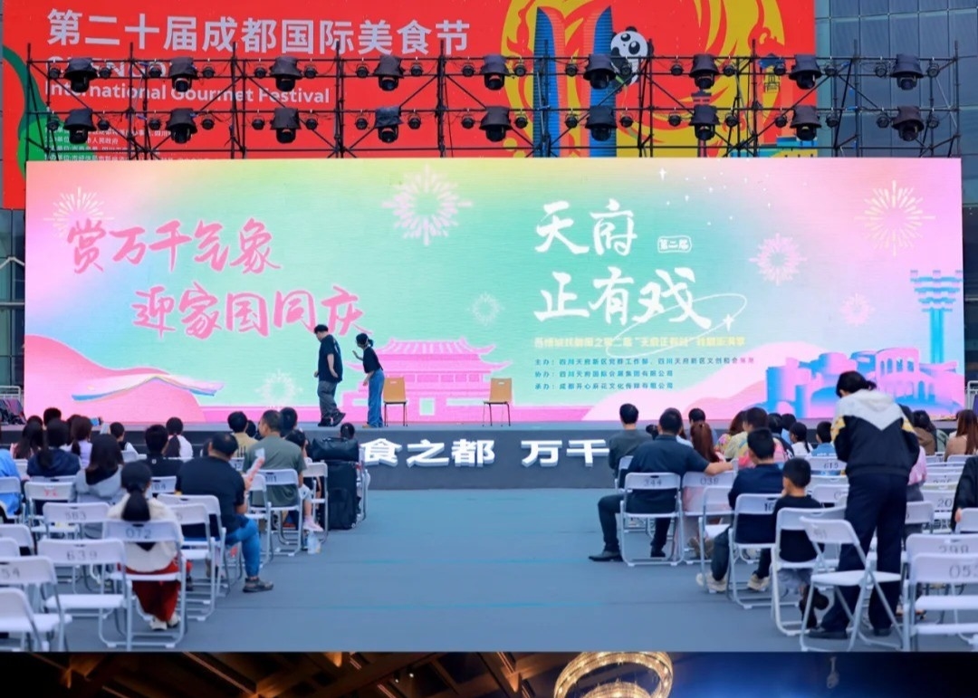 Location extérieure Full Color Waterproof LED Display P10 Écran publicitaire de haute qualité 1/4 Mode de numérisation