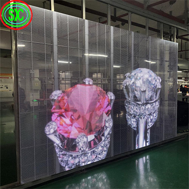 Résistance à l'eau IP43 P7.82-7.82 Mur vidéo LED transparent La solution d'affichage ultime pour les entreprises