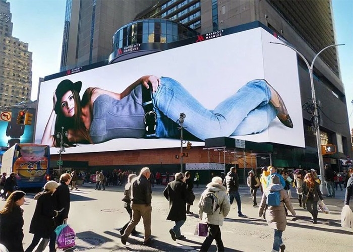 Location intérieure Ultra-Clear Small Pitch P1.667 LED Billboard 3840HZ Taux de rafraîchissement SMD 1010 DC 5V