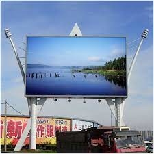 R 625-630nm Panneaux d'affichage LED avec capacité de couleur complète et consommation moyenne d'énergie de 860w/m2