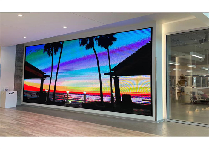 Écran LED couleur intérieur en aluminium moulé sous pression avec taille de module 250*250mm et densité 112896 points/m2