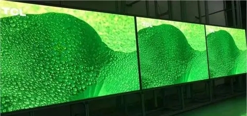 Panneau LED à pas fin de pixels avec résolution de module 256*128, armoire en aluminium moulé sous pression pour des affichages de qualité supérieure