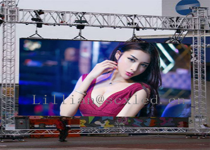 Écran d'affichage LED P8mm pour la publicité extérieure imperméable à l'eau et haute luminosité avec module de balayage 1/4